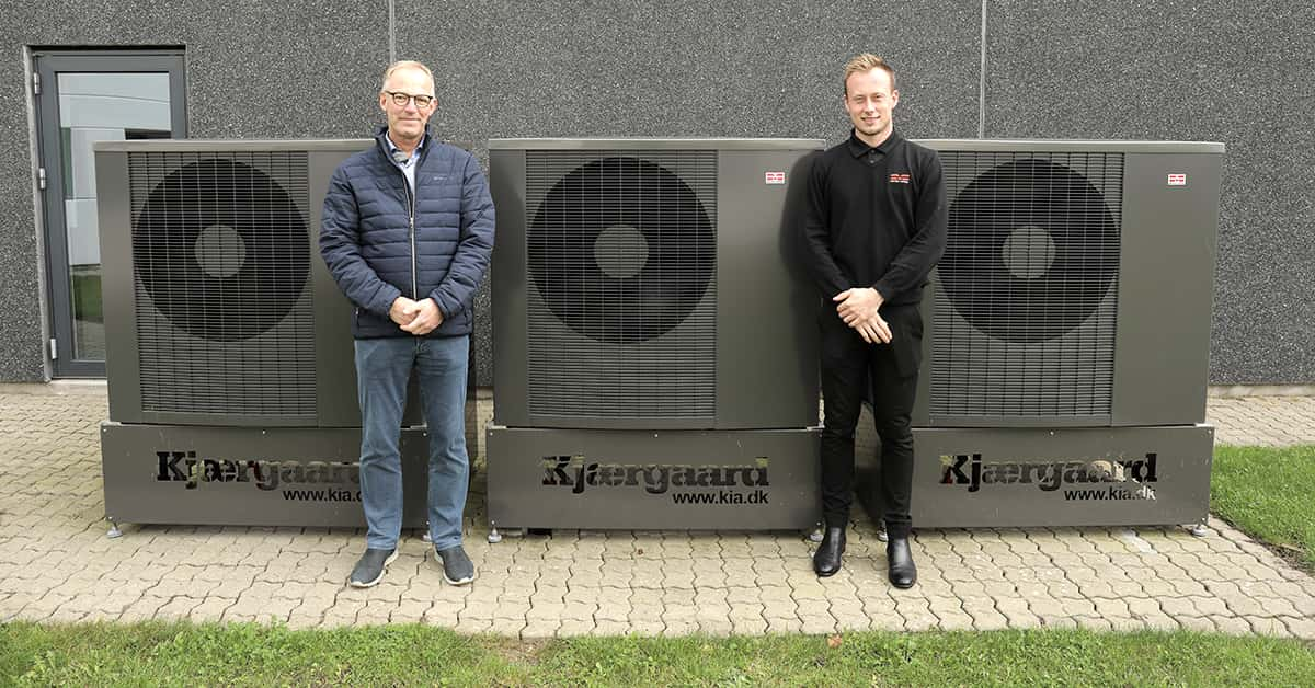 Simon og Lars Peter
  foran Kjaergaards nye METROAIR I fra METRO THERM